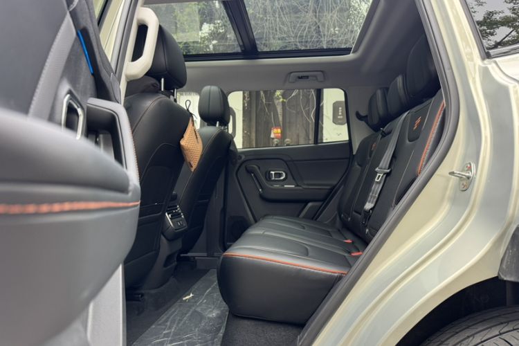 Used JETOUR Shanhai T1 2025 150 km Heading South Interior 4