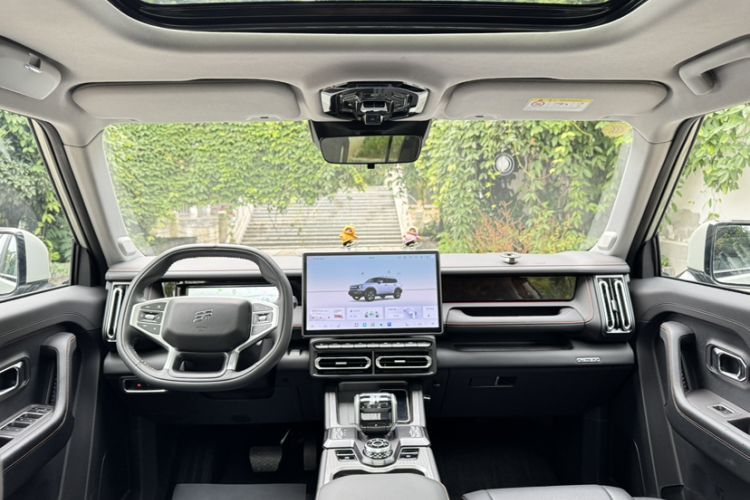 Used JETOUR Shanhai T1 2025 150 km Heading South Interior 6