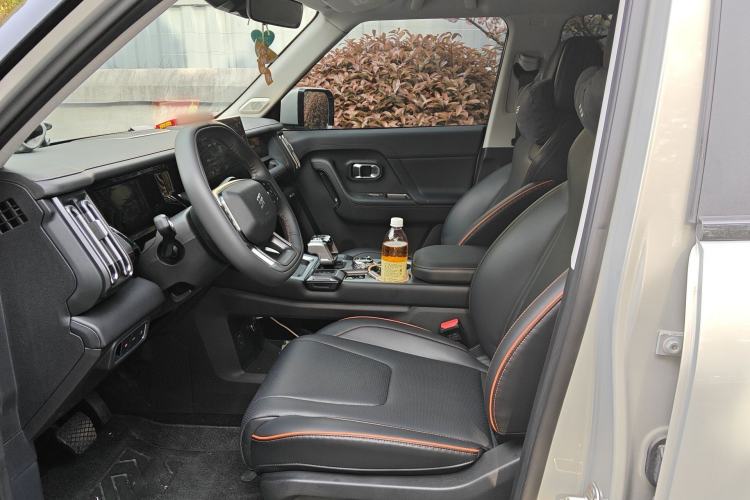 Used JETOUR Shanhai T1 2025 150 km Heading South Left Front Seat