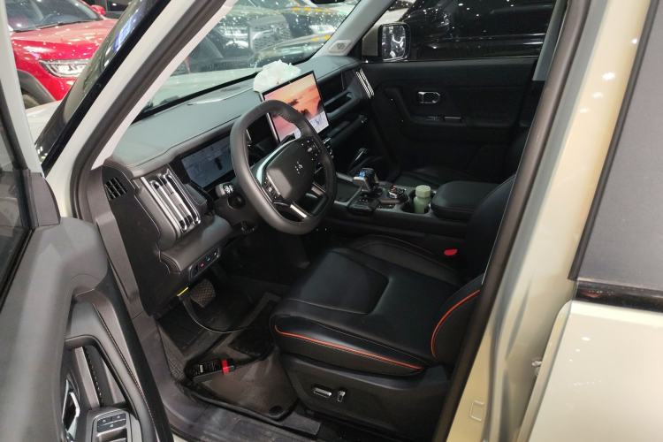Used JETOUR Shanhai T1 2025 150 km Heading South Left Front Seat