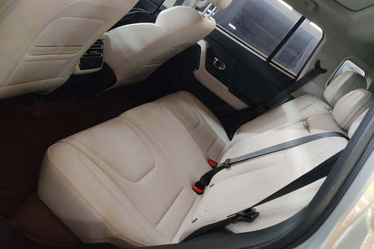 Used JETOUR Shanhai T1 2025 150 km to the Lake Left Rear Seat