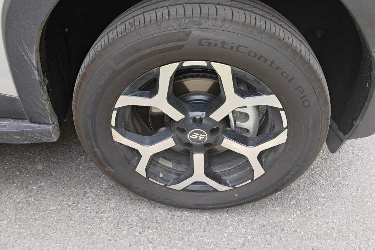 Used JETOUR Shanhai T1 2025 150 km Heading South Right Front Wheel Hub