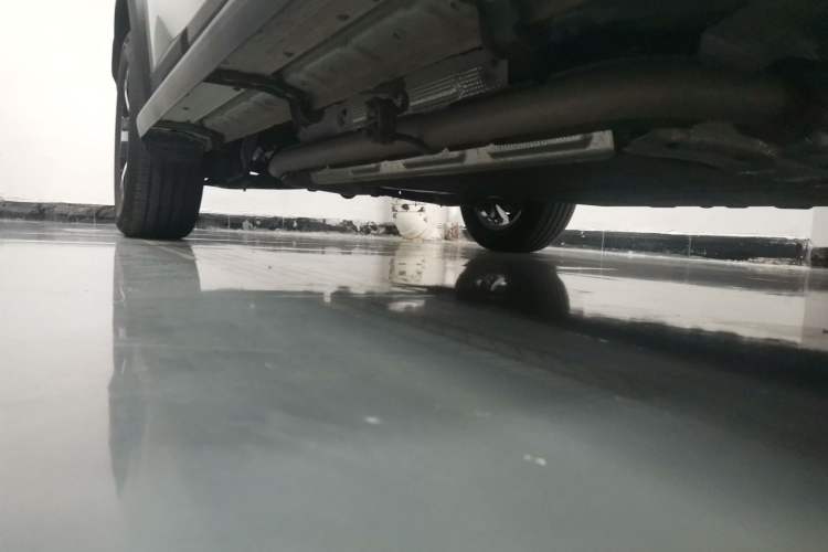 Used JETOUR Shanhai T1 2025 150 km Heading South Right Side Sill
