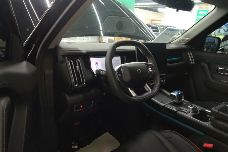 Used JETOUR Shanhai T1 2025 Model 150km Discovery Center Console