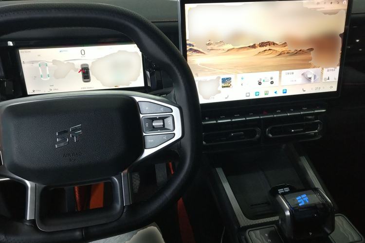 Used JETOUR Shanhai T1 2025 Model 150km Exploration Center Console