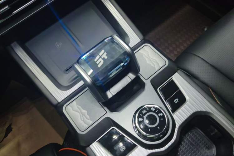 Used JETOUR Shanhai T1 2025 Model 150km Exploration Gear Lever