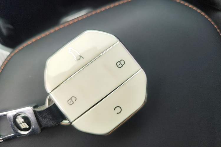 Used JETOUR Shanhai T1 2025 Model 226km Crossroad Vehicle Key