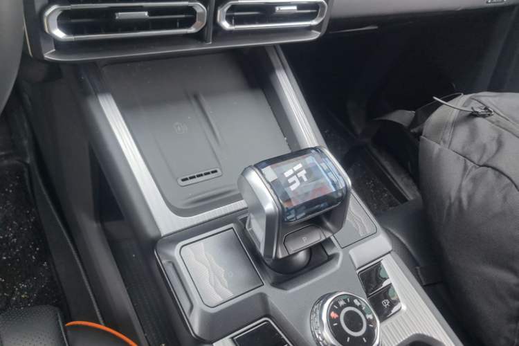 Used JETOUR Shanhai T1 2025 Model 150km Exploration Gear Lever