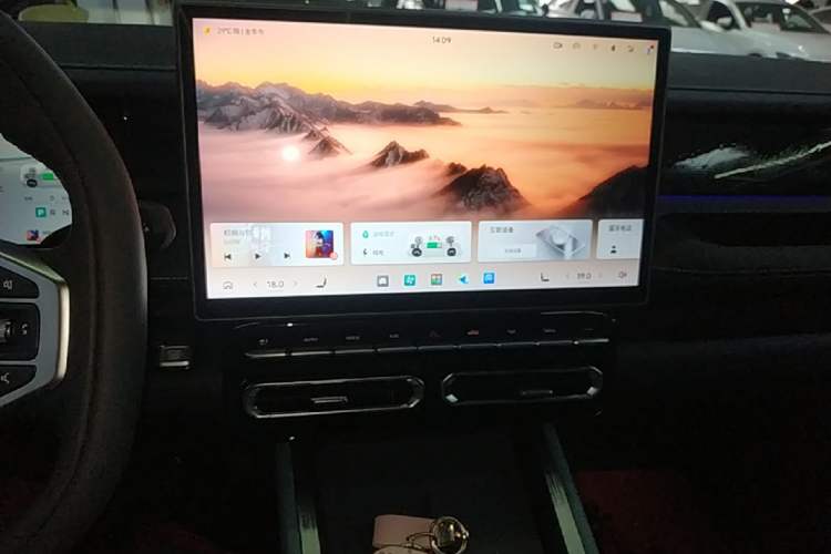 Used JETOUR Shanhai T1 2025 Model 220km XWD Conquest Audio And AC Panel