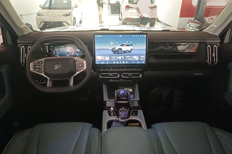 Used JETOUR Shanhai T1 2025 Model 150km Discovery Center Console