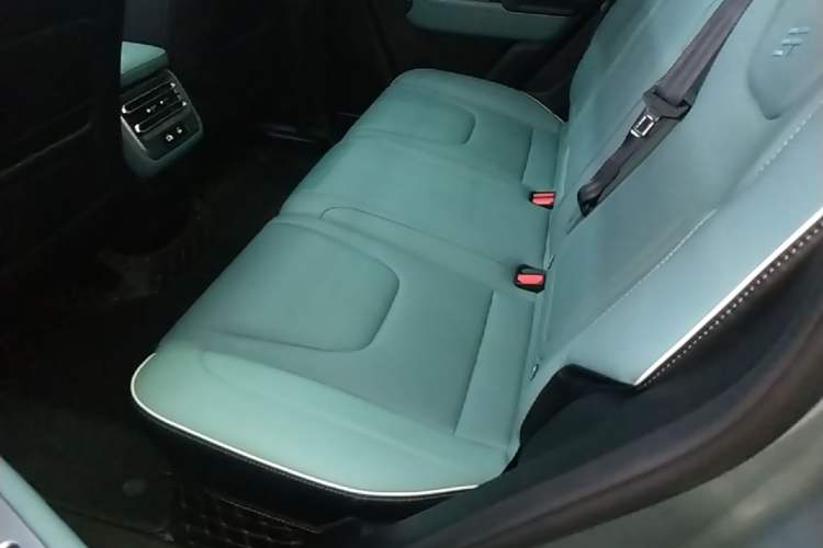 Used JETOUR Shanhai T1 2025 Model 220km XWD Conquest Left Rear Seat