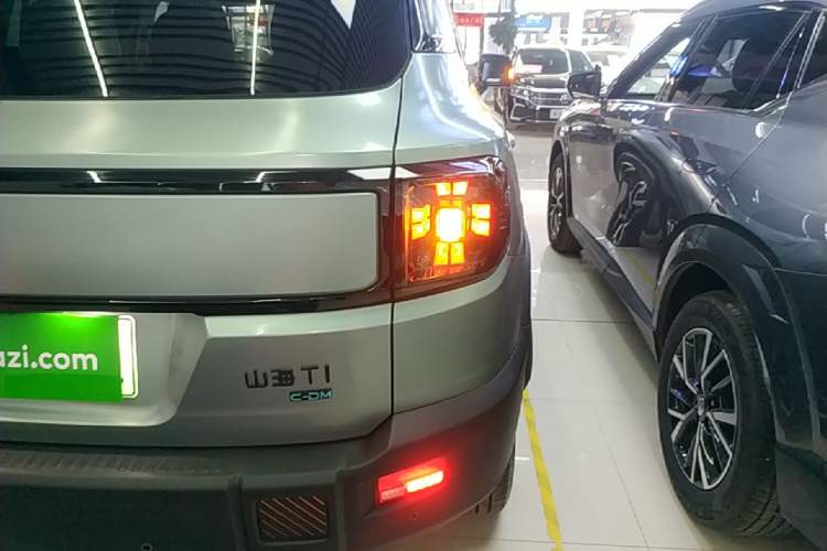 Used JETOUR Shanhai T1 2025 Model 220km XWD Conquest Right Rear Taillight