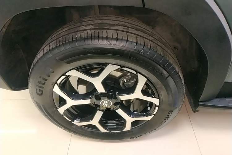 Used JETOUR Shanhai T1 2025 Model 220km XWD Conquest Right Rear Wheel Hub