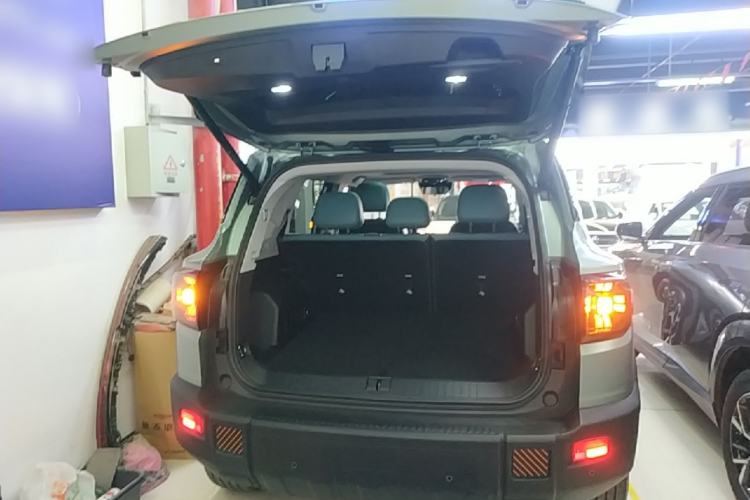Used JETOUR Shanhai T1 2025 Model 220km XWD Conquest Trunk
