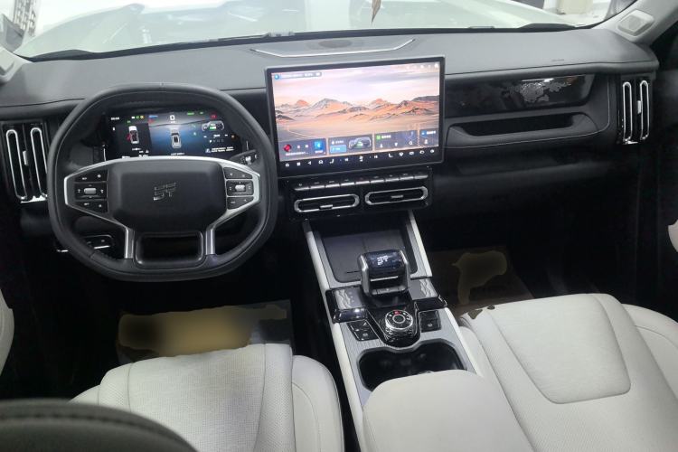 Used JETOUR Shanhai T1 2025 Model 150km Discovery Center Console