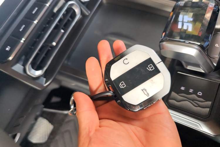 Used JETOUR Shanhai T1 2025 Model 150km Discovery Interior 1