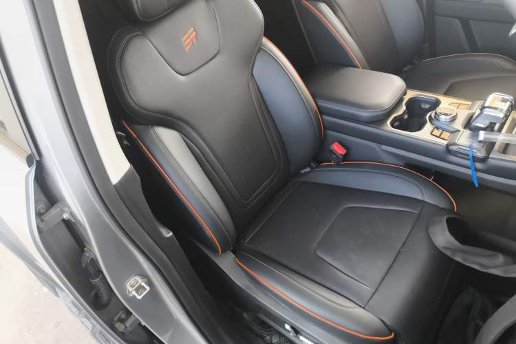 Used JETOUR Shanhai T1 2025 Model 220km XWD Conquest Right Front Seat