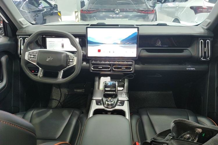 Used JETOUR Shanhai T1 2025 Model 150km Exploration Center Console