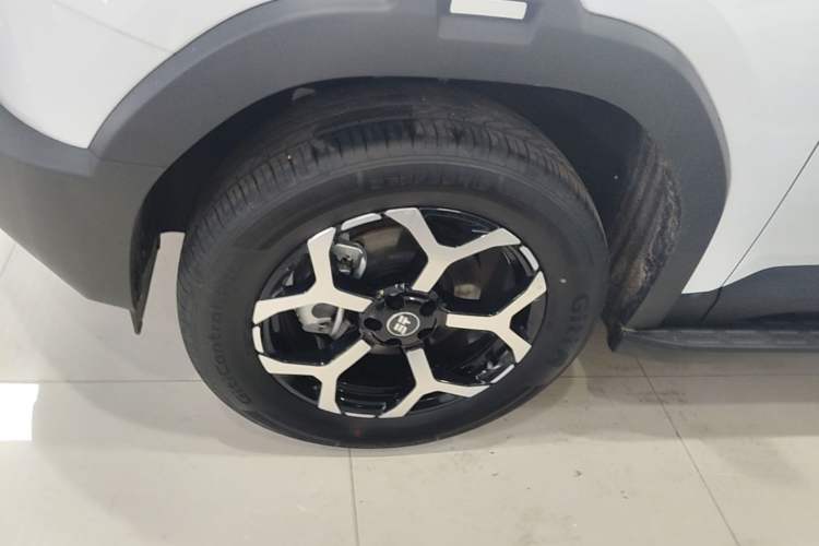 Used JETOUR Shanhai T1 2025 Model 150km Exploration Left Front Wheel Hub