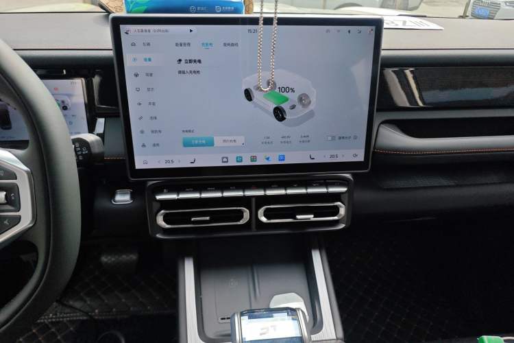 Used JETOUR Shanhai T1 2025 Model 147km Four-Wheel-Drive Exploration Audio And AC Panel