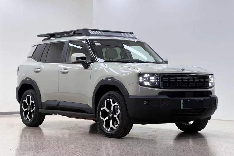 Used JETOUR Shanhai T1 2025 150 km Heading South Exterior 2