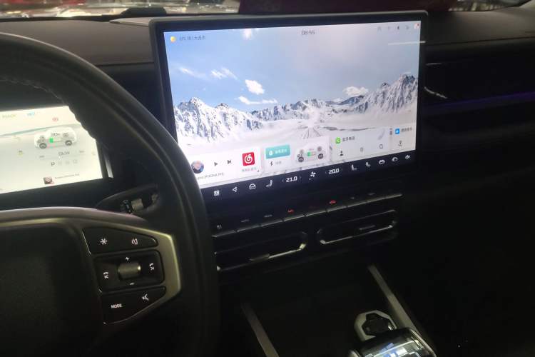 Used JETOUR Shanhai T1 2025 150 km Heading South Audio And AC Panel