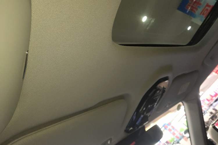 Used JETOUR Shanhai T1 2025 150 km Heading South Headliner