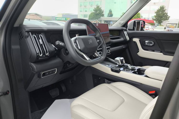 Used JETOUR Shanhai T1 2025 150 km to the Lake Driver Seat