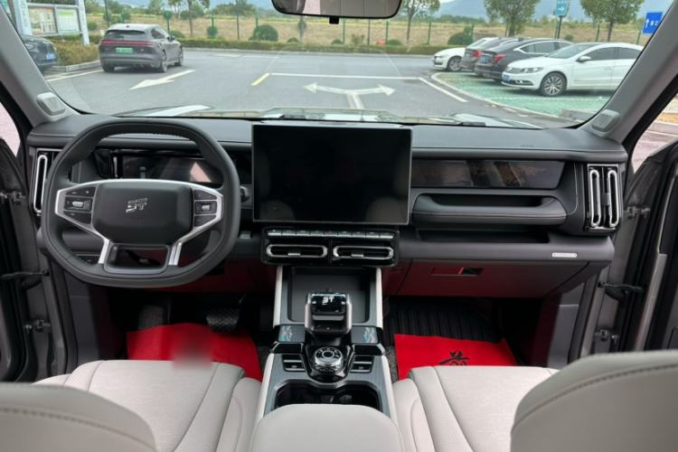 Used JETOUR Shanhai T1 2025 150 km to the Lake Interior 4