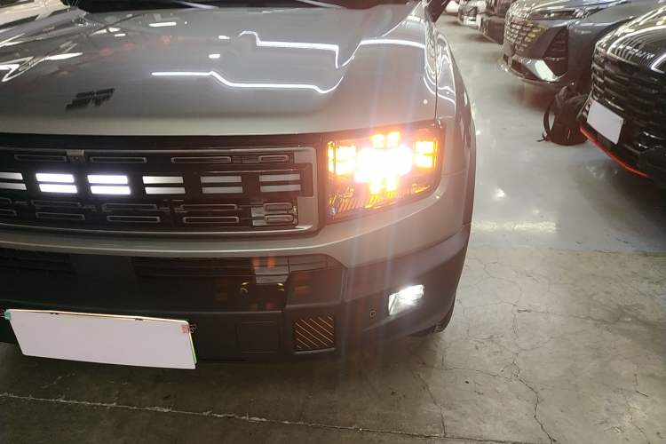 Used JETOUR Shanhai T1 2025 150 km to the Lake Left Front Headlight