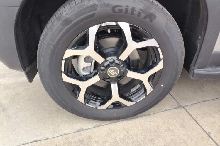 Used JETOUR Shanhai T1 2025 150 km to the Lake Left Front Wheel Hub