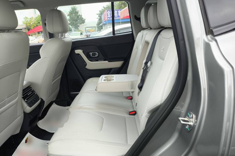 Used JETOUR Shanhai T1 2025 150 km to the Lake Left Rear Seat