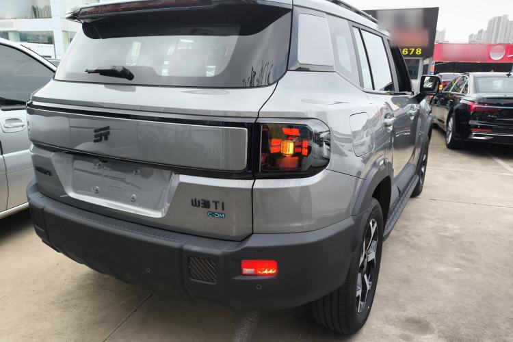 Used JETOUR Shanhai T1 2025 150 km to the Lake Rear Right 45 Deg