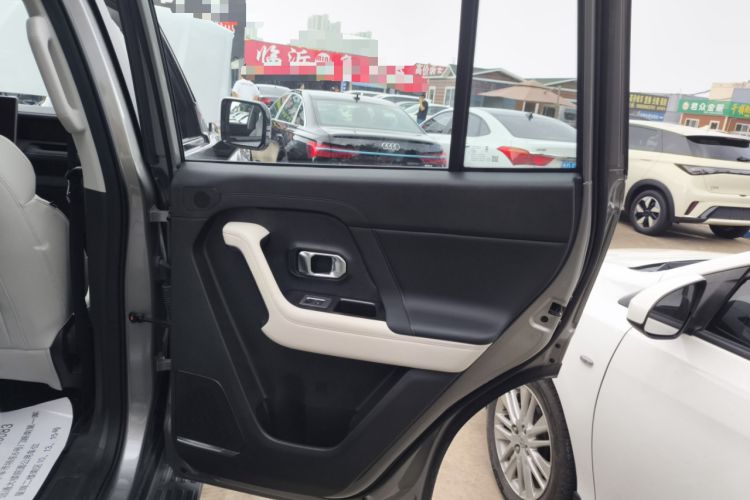 Used JETOUR Shanhai T1 2025 150 km to the Lake Right Rear Door Interior