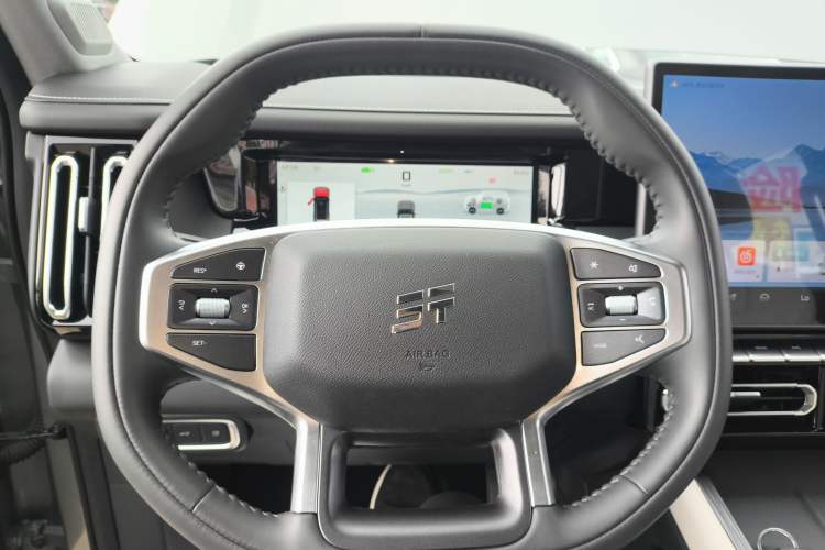 Used JETOUR Shanhai T1 2025 150 km to the Lake Steering Wheel