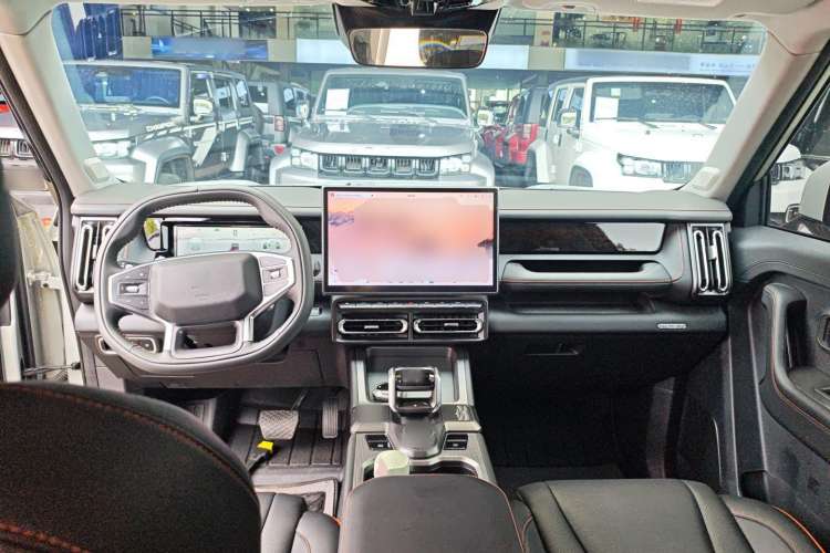 Used JETOUR Shanhai T1 2025 150 km Heading South Center Console