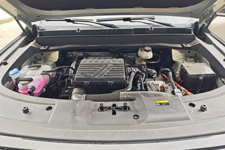 Used JETOUR Shanhai T1 2025 150 km Heading South Engine Bay