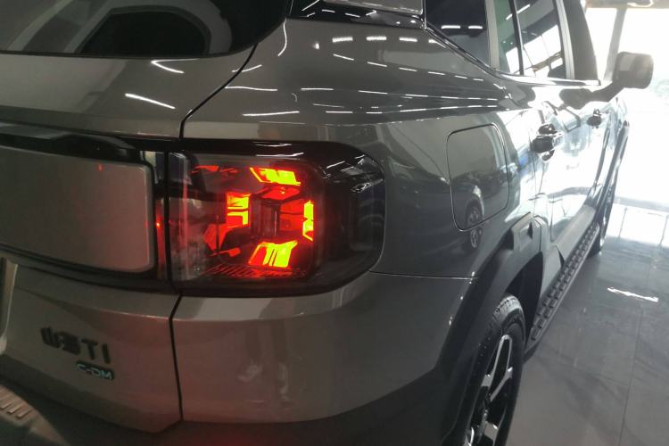 Used JETOUR Shanhai T1 2025 150 km Heading South Exterior 6