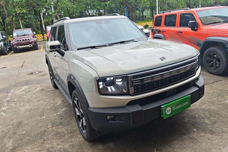 Used JETOUR Shanhai T1 2025 150 km Heading South Front Right 45 Deg