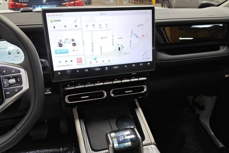 Used JETOUR Shanhai T1 2025 150 km to the Lake Audio And AC Panel