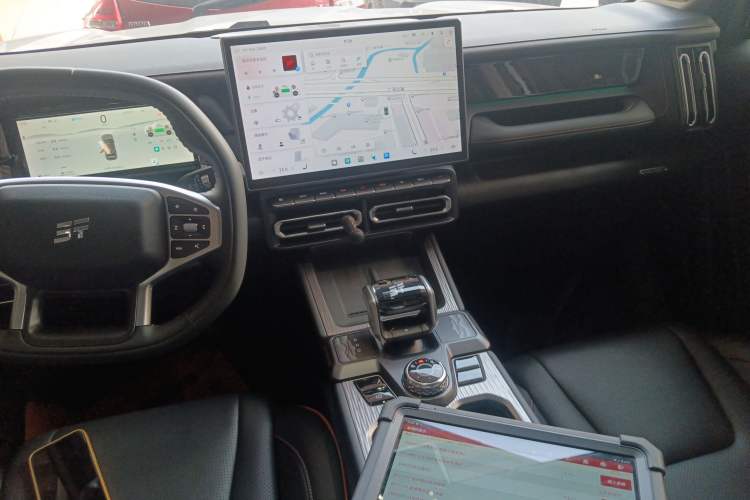 Used JETOUR Shanhai T1 2025 150 km Heading South Audio And AC Panel