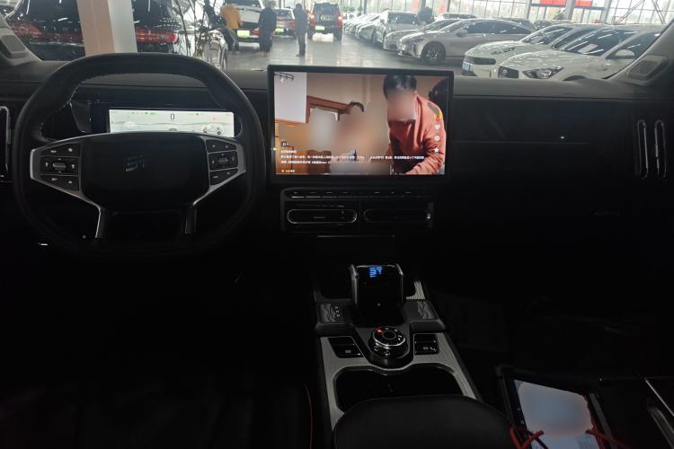 Used JETOUR Shanhai T1 2025 150 km Heading South Center Console