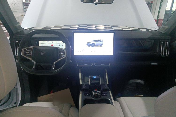 Used JETOUR Shanhai T1 2025 150 km Heading South Center Console