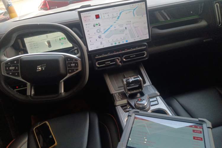 Used JETOUR Shanhai T1 2025 150 km Heading South Center Console