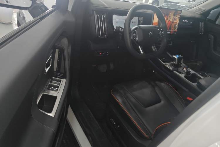 Used JETOUR Shanhai T1 2025 150 km Heading South Driver Seat