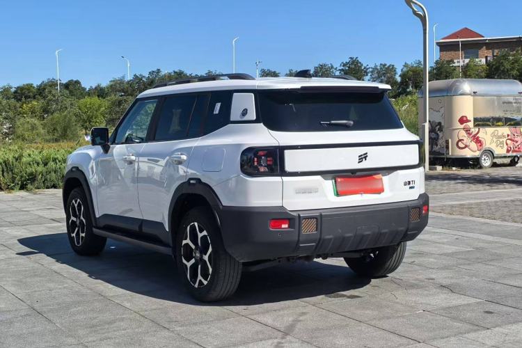 Used JETOUR Shanhai T1 2025 150 km Heading South Exterior 4