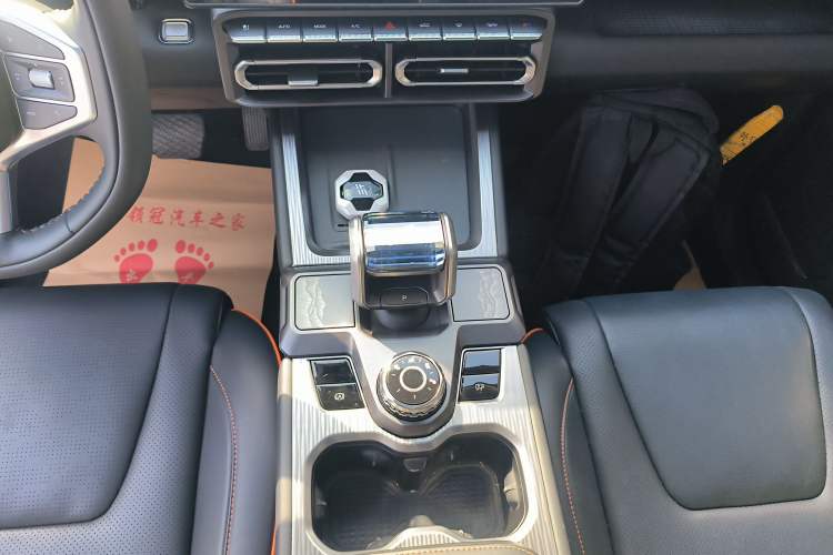 Used JETOUR Shanhai T1 2025 150 km Heading South Gear Lever