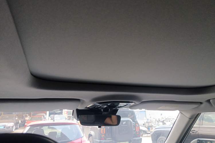 Used JETOUR Shanhai T1 2025 150 km Heading South Headliner