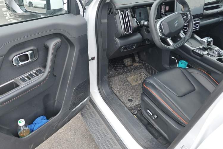 Used JETOUR Shanhai T1 2025 150 km Heading South Interior 3