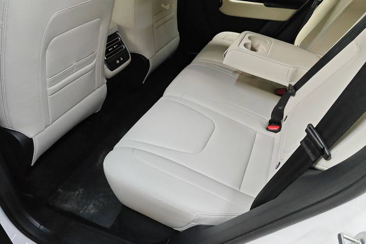 Used JETOUR Shanhai T1 2025 150 km to the Lake Interior 4